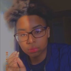 Meet your Posher, Cameron